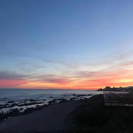 Al Lado Del Mar *
